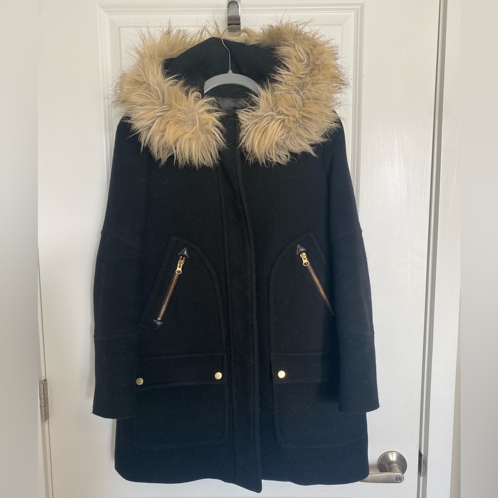 Black chateau parka in Italian stadium-cloth with fur trimmed hood